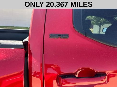 Used 2024 Toyota Tacoma SR5 AWD/4WD image 4