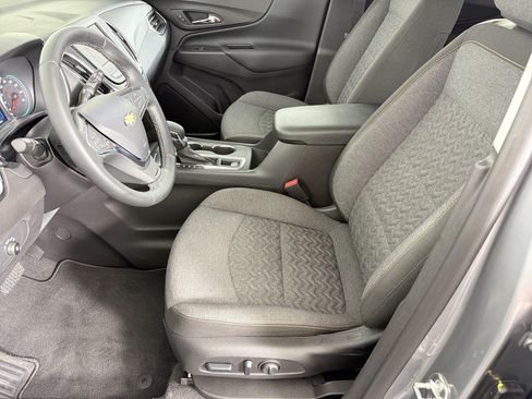 Used 2024 Chevrolet Equinox LT FWD image 7