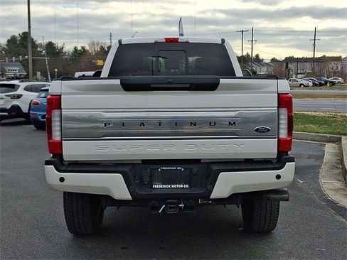 Used 2019 Ford F350 Platinum w/ Platinum Ultimate Package image 5