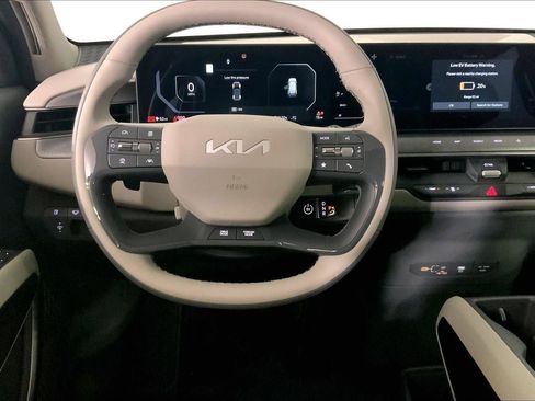 New 2026 Kia EV9 Wind image 14
