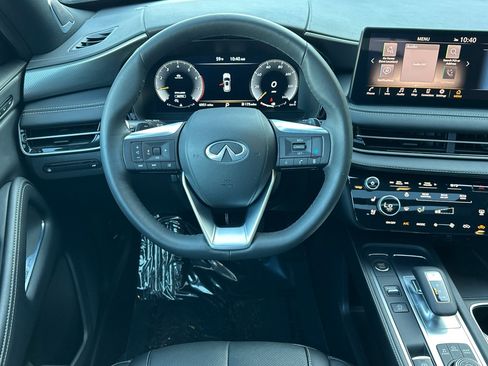 Certified 2025 INFINITI QX60 Luxe w/ Black Edition image 17