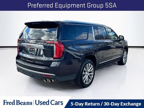 Used 2023 GMC Yukon XL Denali image 8