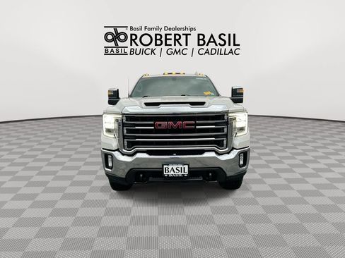 Used 2023 GMC Sierra 3500 SLT AWD/4WD image 3