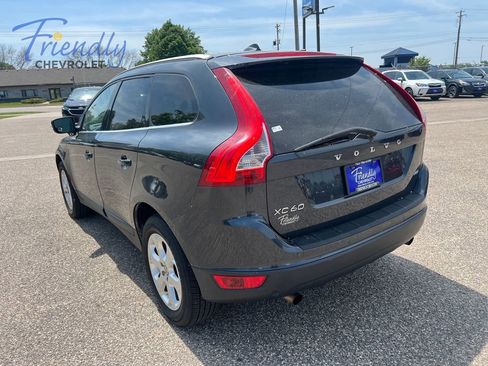 Used 2013 Volvo XC60 3.2 AWD/4WD image 3