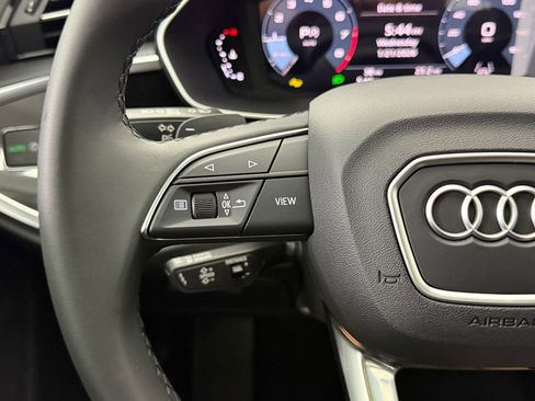 New 2025 Audi Q3 2.0T Premium image 19