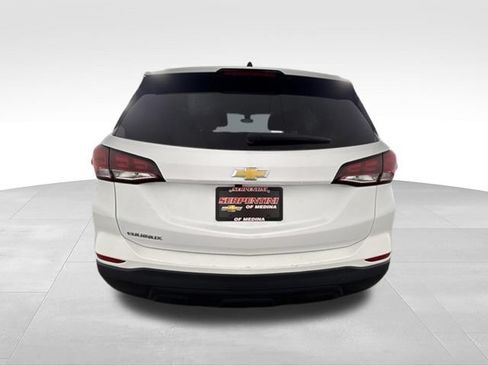 Used 2024 Chevrolet Equinox LS w/ LS Convenience Package FWD image 7