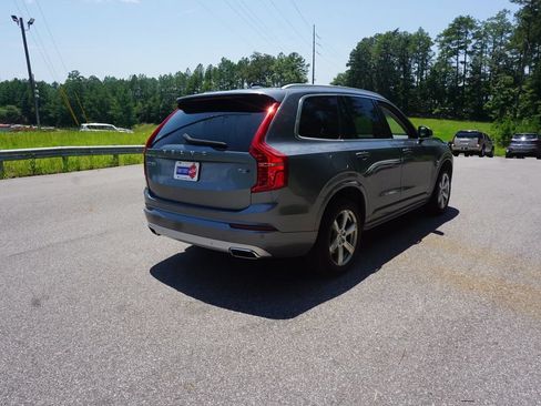 Used 2020 Volvo XC90 T6 Momentum AWD/4WD image 24