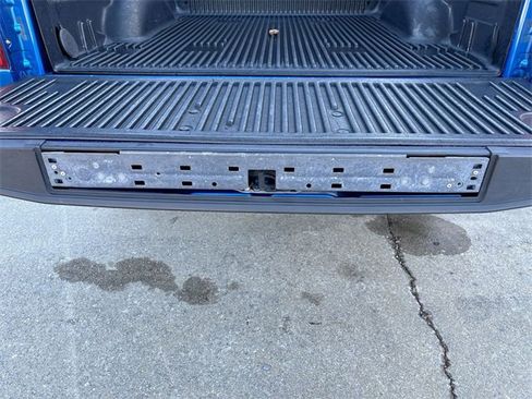 Used 2015 Ford F150 Lariat image 15