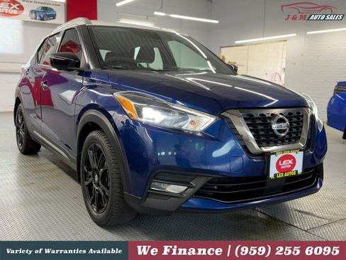 Used 2020 Nissan Kicks SR FWD image 4