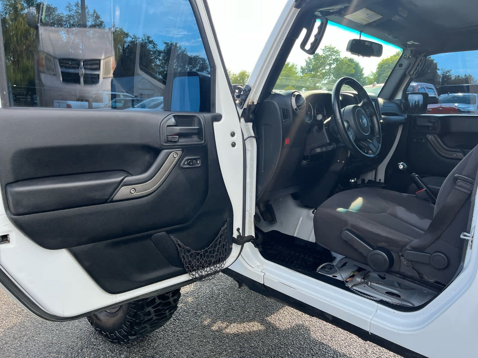 Used 2016 Jeep Wrangler Unlimited Sport w/ Quick Order Package 23S AWD/4WD image 9