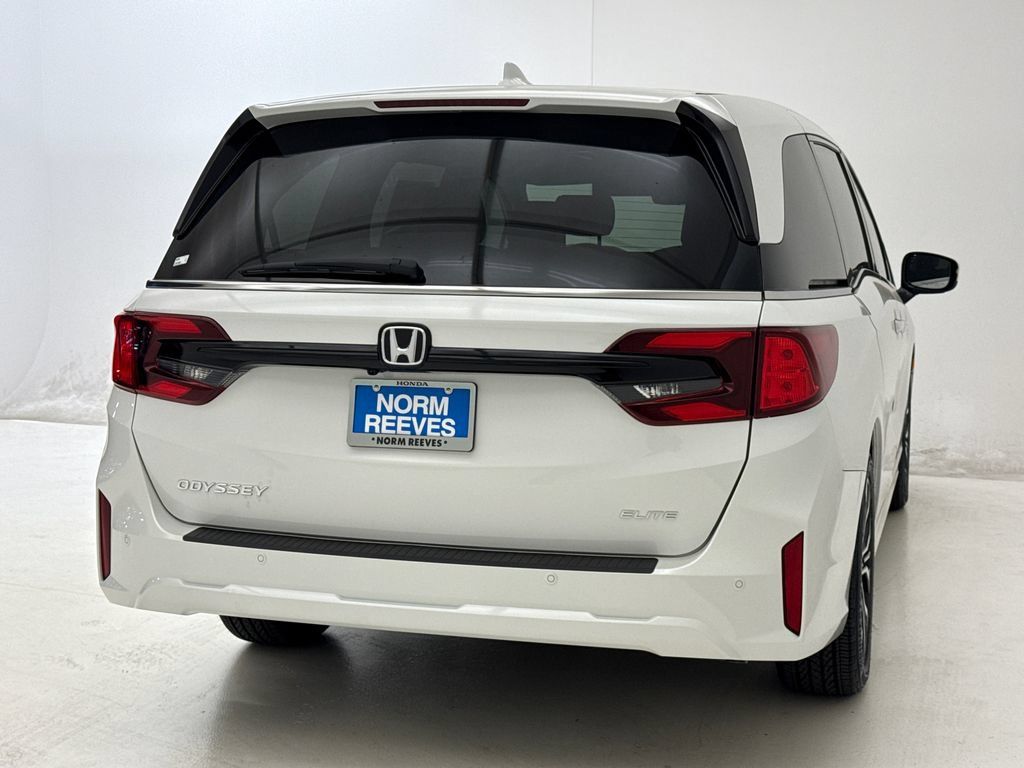Used 2026 Honda Odyssey Elite image 9