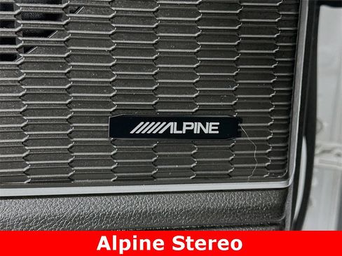 Used 2022 Jeep Grand Cherokee L Limited image 4