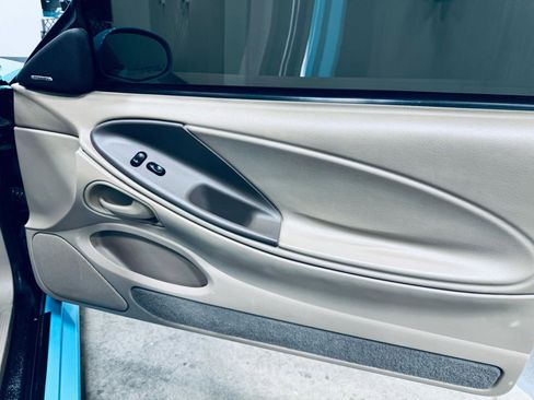 Used 2004 Ford Mustang GT image 34