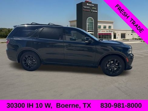 Used 2023 Dodge Durango R/T RWD image 2