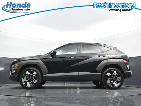 Used 2025 Hyundai Kona SEL AWD/4WD image 30