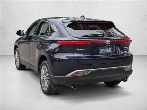 Used 2021 Toyota Venza Limited w/ Advanced Technology Package image 8