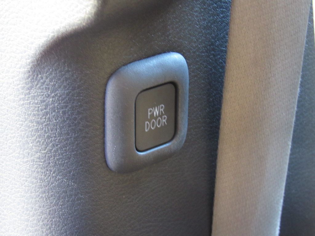 Certified 2023 Toyota Sienna XLE w/ XLE Plus Package AWD/4WD image 40