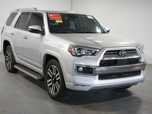 Used 2024 Toyota 4Runner Limited RWD image 3