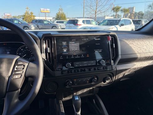 New 2026 Nissan Frontier SV image 21