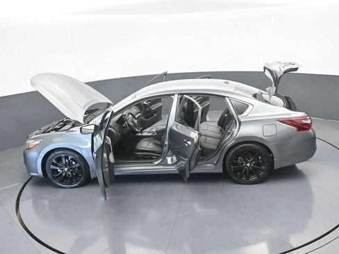 Used 2018 Nissan Altima 2.5 SR w/ SR Midnight Edition image 66