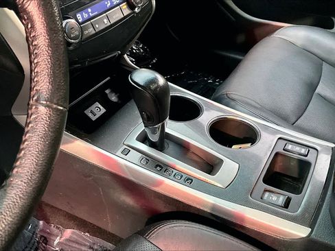 Used 2014 Nissan Altima 2.5 SL w/ Technology Package image 15