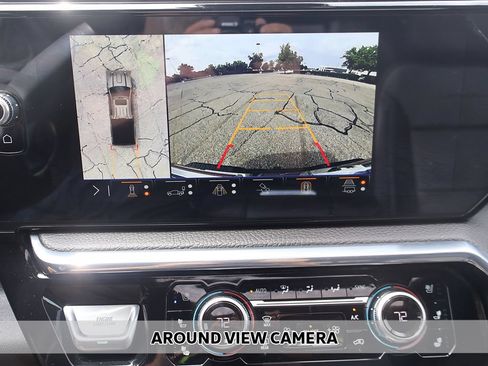Used 2025 GMC Sierra 3500 Denali w/ Denali Reserve Package AWD/4WD image 6