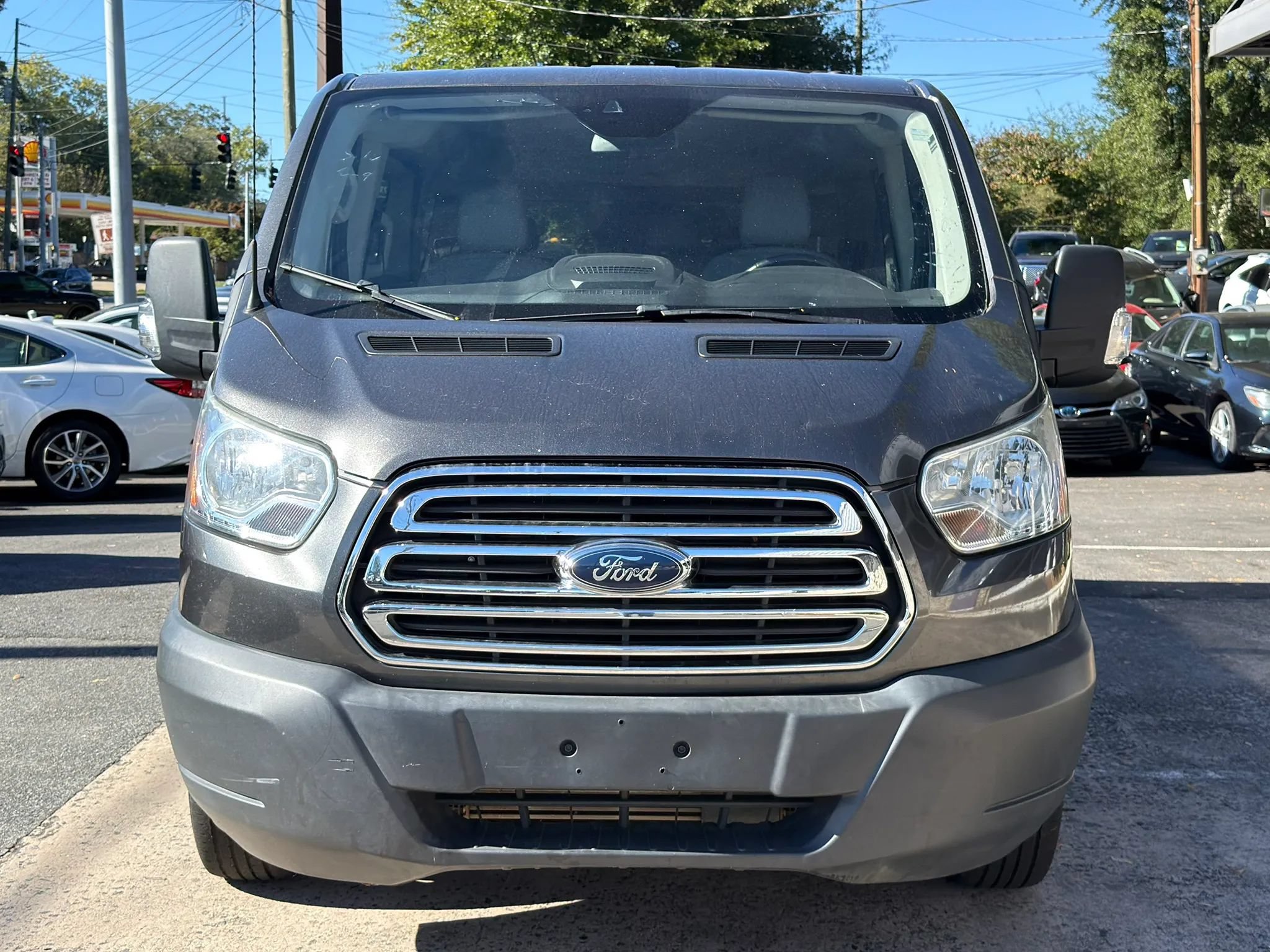 Used 2016 Ford Transit 150 XLT RWD image 3