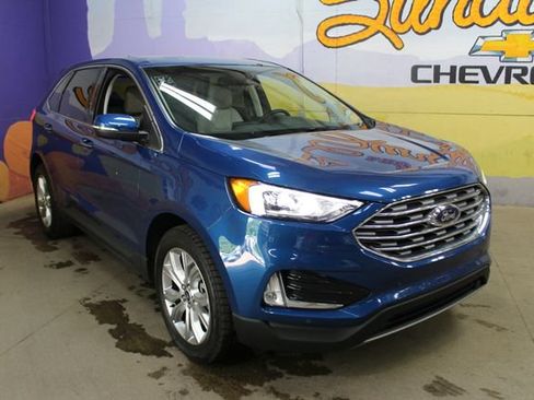 Used 2021 Ford Edge Titanium w/ Cargo Accessory Package AWD/4WD image 2