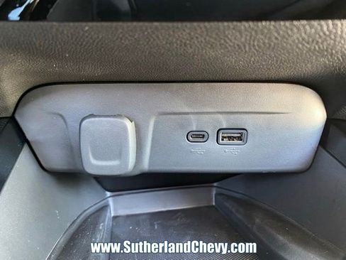 New 2026 Chevrolet Trax LT w/ Sunroof Package FWD image 29