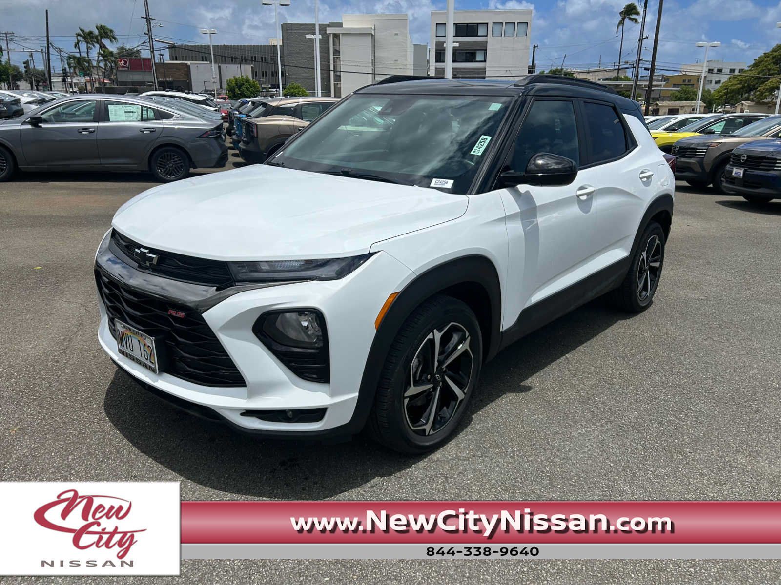 Used 2023 Chevrolet TrailBlazer RS w/ Technology Package FWD image 1
