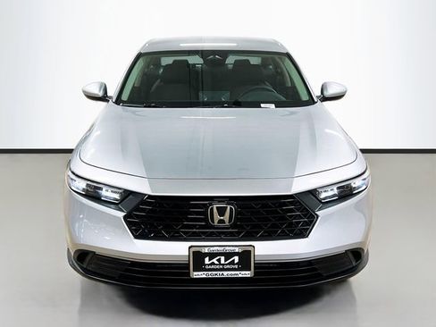 Used 2025 Honda Accord LX image 2