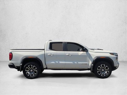 Used 2024 GMC Canyon AT4 w/ Technology Package AWD/4WD image 4