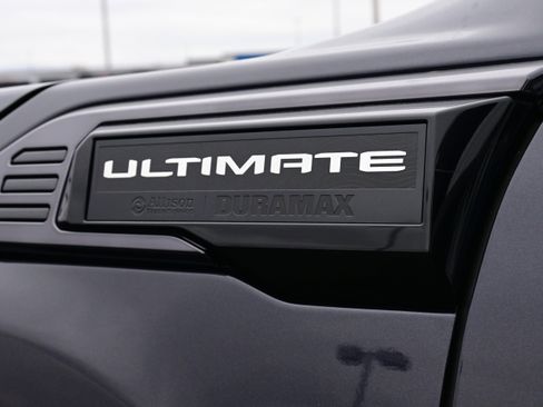 Used 2025 GMC Sierra 2500 Denali Ultimate image 14