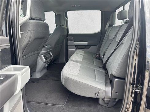 New 2026 Ford F250 XLT w/ XLT Premium Package AWD/4WD image 19