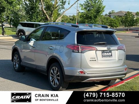 Used 2016 Toyota RAV4 Limited FWD image 5