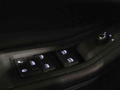 Used 2022 Jeep Grand Cherokee Limited 4xe image 27