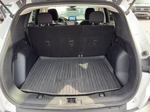 Used 2022 Ford Escape SE AWD/4WD image 21