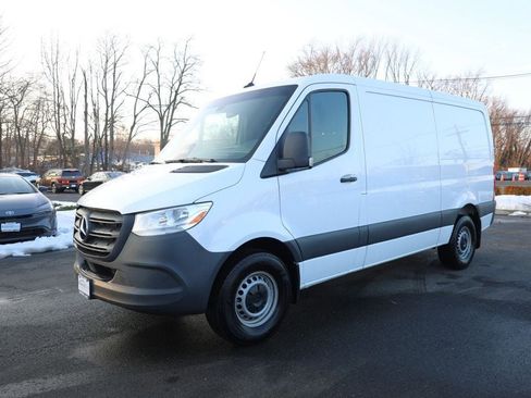 Used 2025 Mercedes-Benz Sprinter 2500 image 1