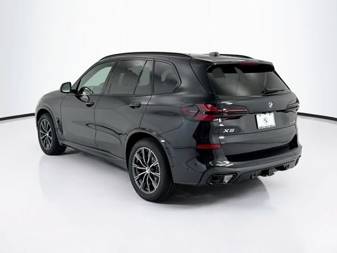 New 2026 BMW X5 xDrive40i w/ M Sport Package AWD/4WD image 7