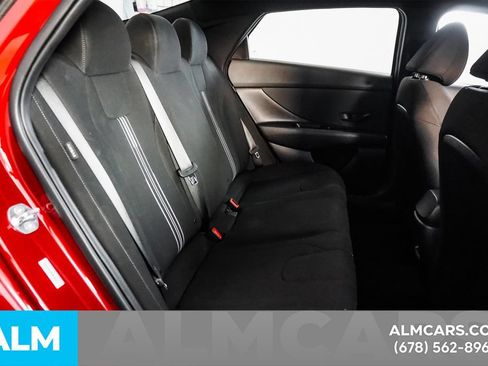 Used 2025 Hyundai Elantra Sport FWD image 20