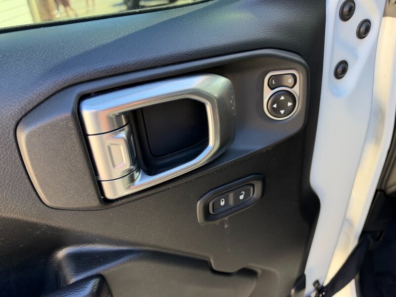 Used 2020 Jeep Gladiator Sport w/ Quick Order Package 24S AWD/4WD image 18