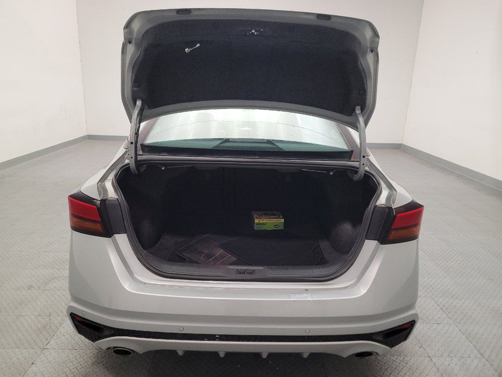 Used 2023 Nissan Altima 2.5 SV w/ SV Premium Package FWD image 29