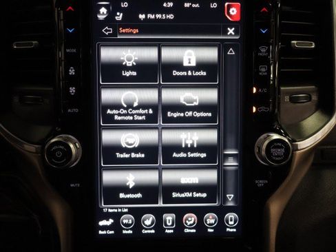 Used 2019 RAM 2500 Laramie AWD/4WD image 70