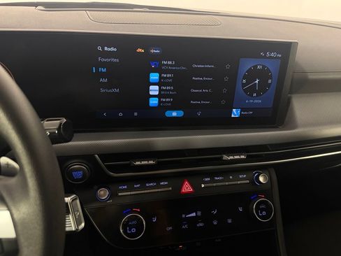 Used 2025 Hyundai Sonata SEL FWD image 19