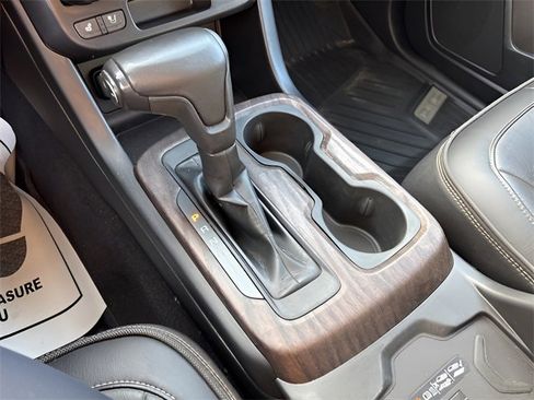 Used 2021 GMC Canyon Denali image 14