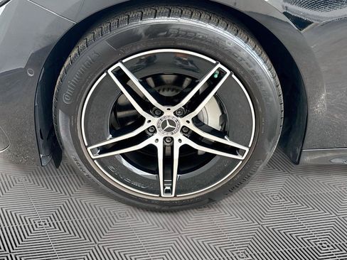 Used 2024 Mercedes-Benz E 350 4MATIC Sedan image 31