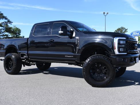 Used 2024 Ford F250 Lariat w/ Lariat Ultimate Package AWD/4WD image 1