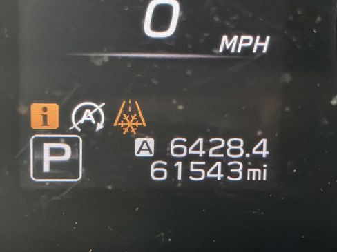 Certified 2020 Subaru Outback Premium image 12