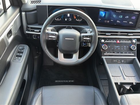 Used 2025 Hyundai Santa Fe SEL AWD/4WD image 14