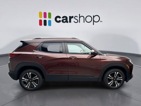 Used 2022 Chevrolet TrailBlazer LT AWD/4WD image 6